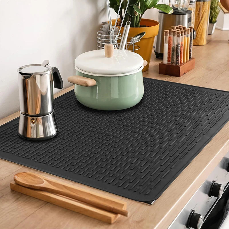 Black Silicone Electric Stove Mat 71x51cm - Heat-Resistant Cooktop Protector for Glass Ceramic Stove & Oven